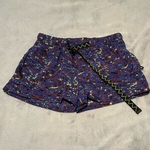 Nike ACG Quick Dry Retro Multicolored Active Shorts Womens Size Medium